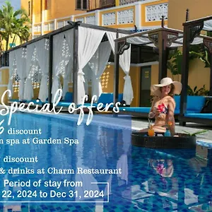 **** Hotel La Charm & Vietnam