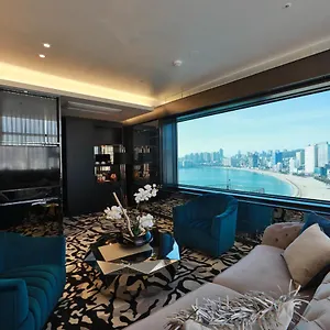 Louis Hamilton Gwangan Busan